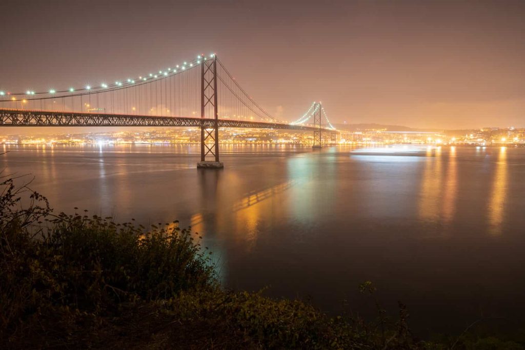 Ponte 25 de Abril in Lissabon