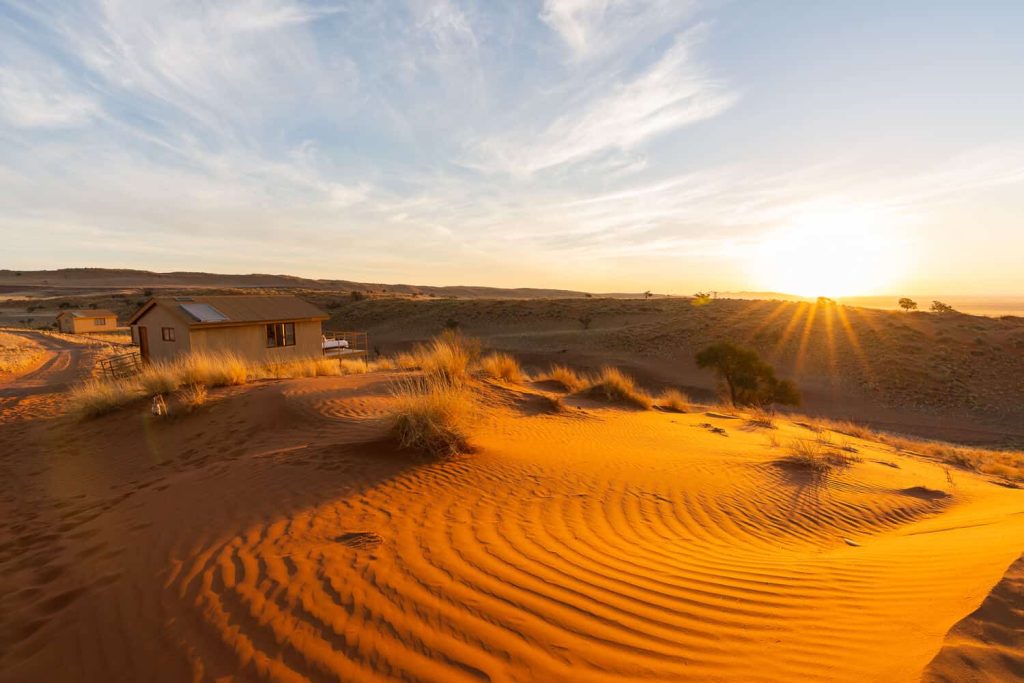 Dune Star Camp bei Sonnenuntergang